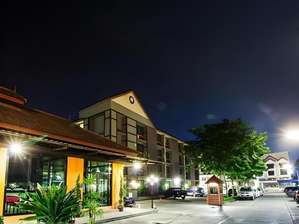 B2 Chiang Rai Boutique & Budget Luaran gambar